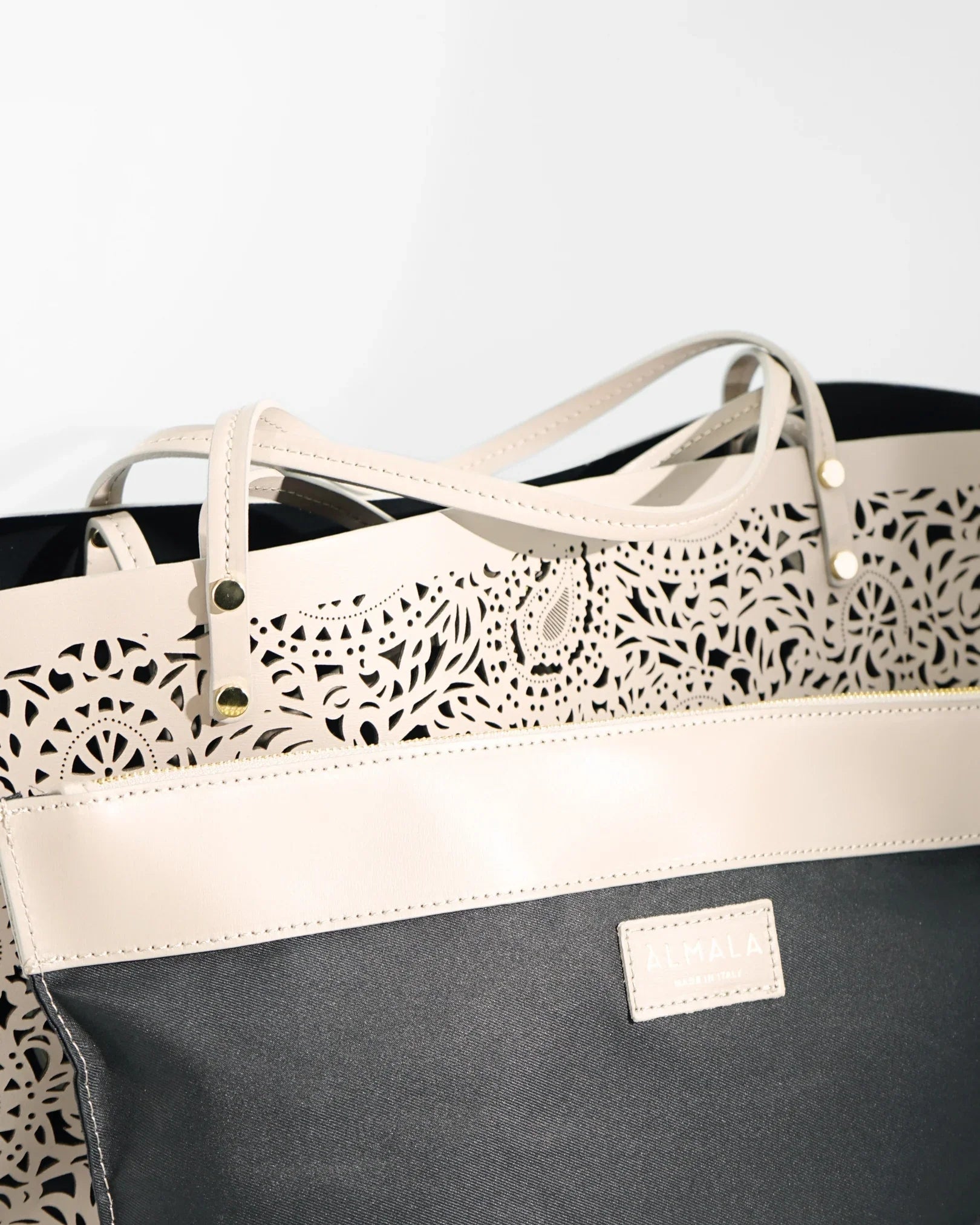 SHOPPING LIV LASERATA | CIPRIA