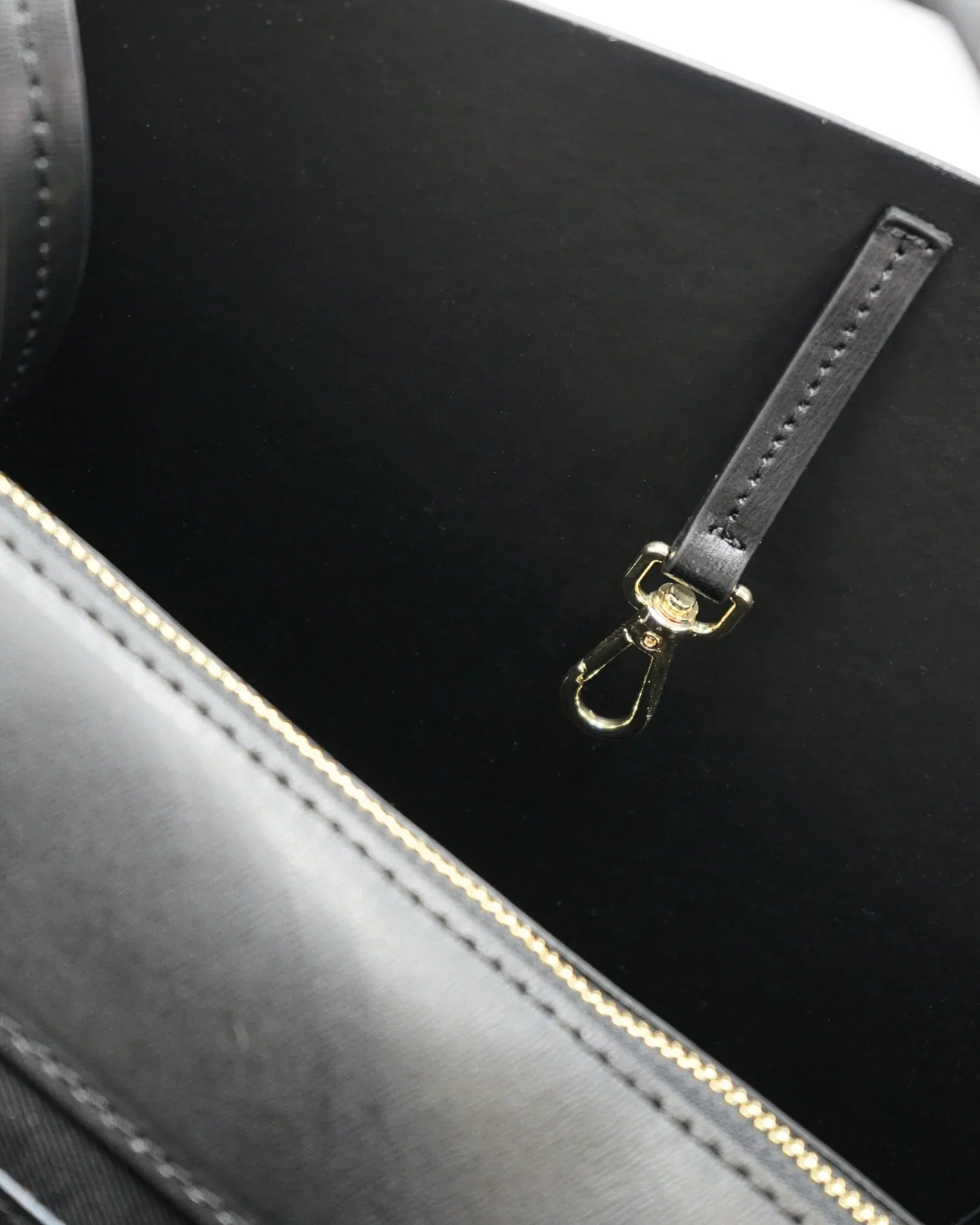 SHOPPING LIV LASERATA | NERO