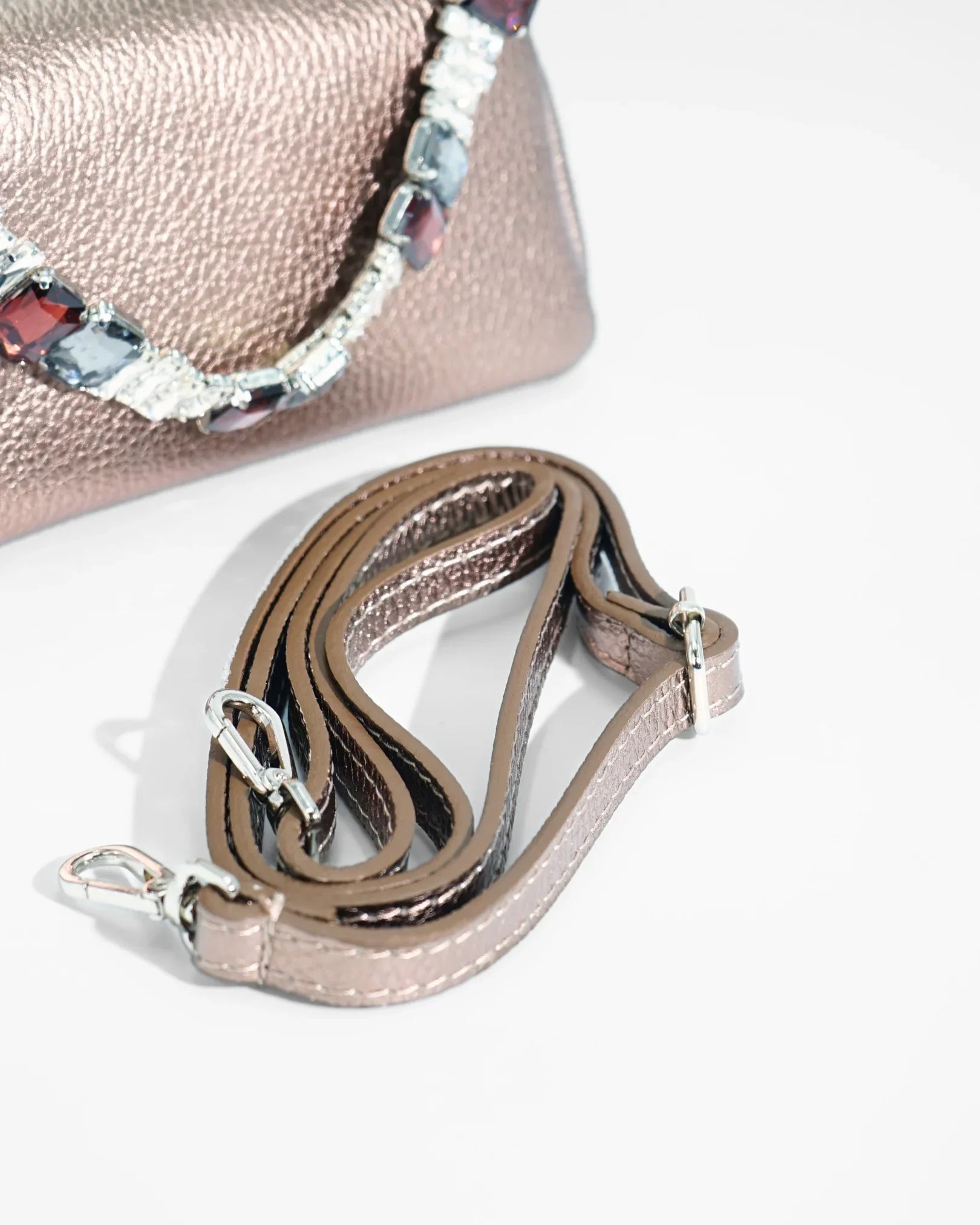 POCHETTE MIA LAMINATED | CIPRIA
