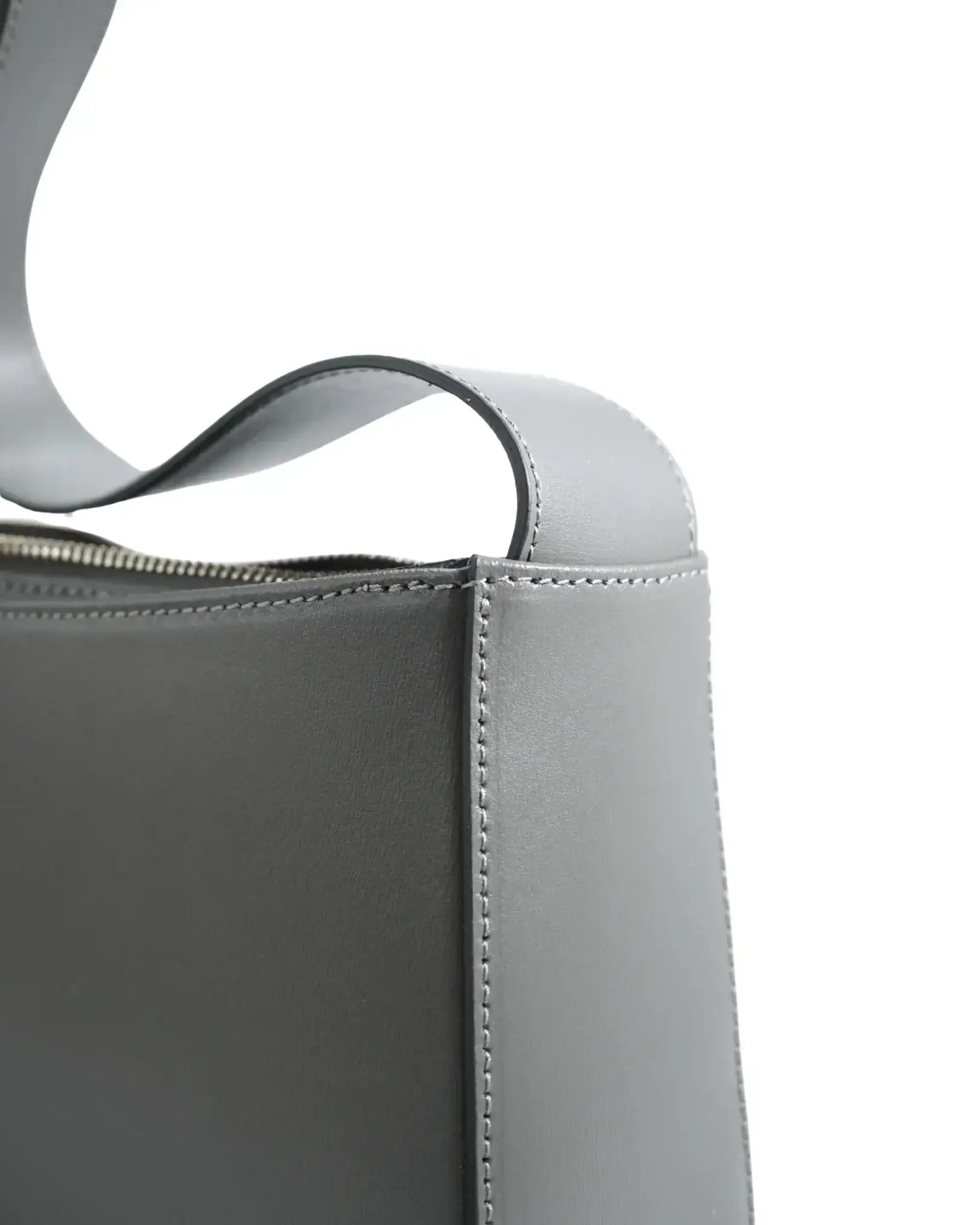RUNA | GRIGIO