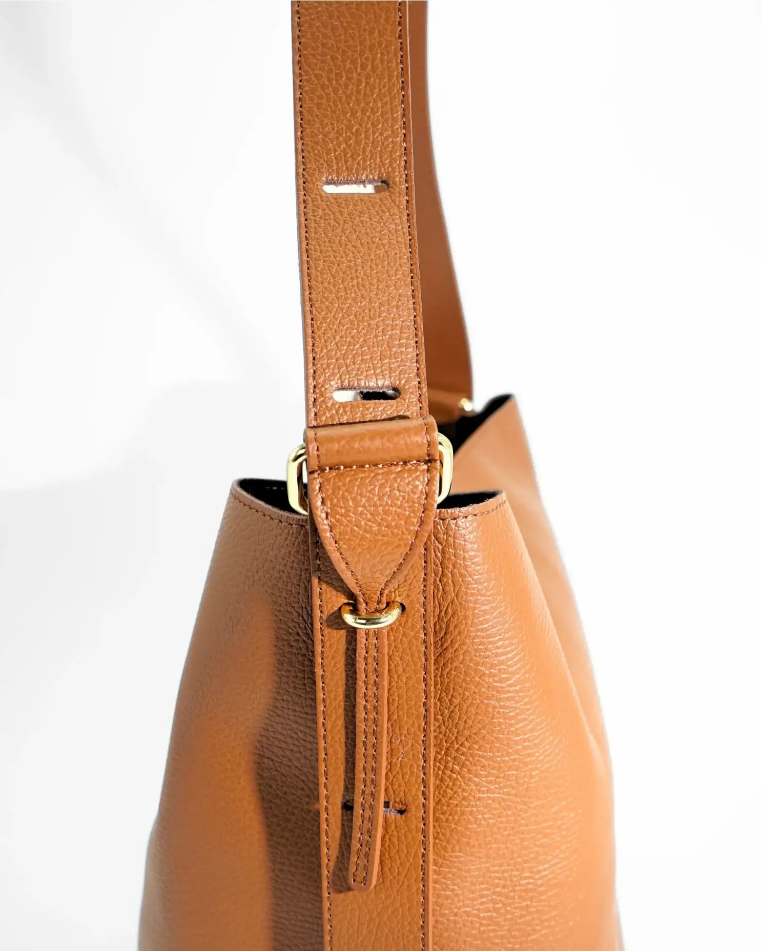 SOFIA | LEATHER