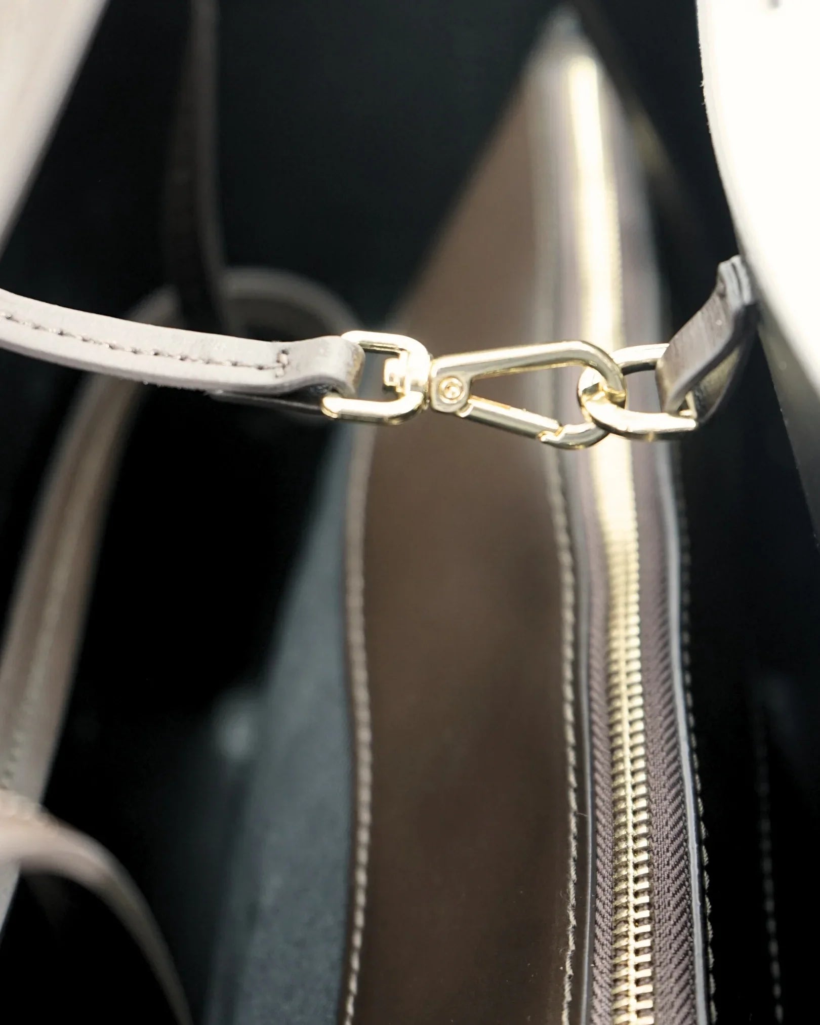 SHOPPING LIV | T.MORO