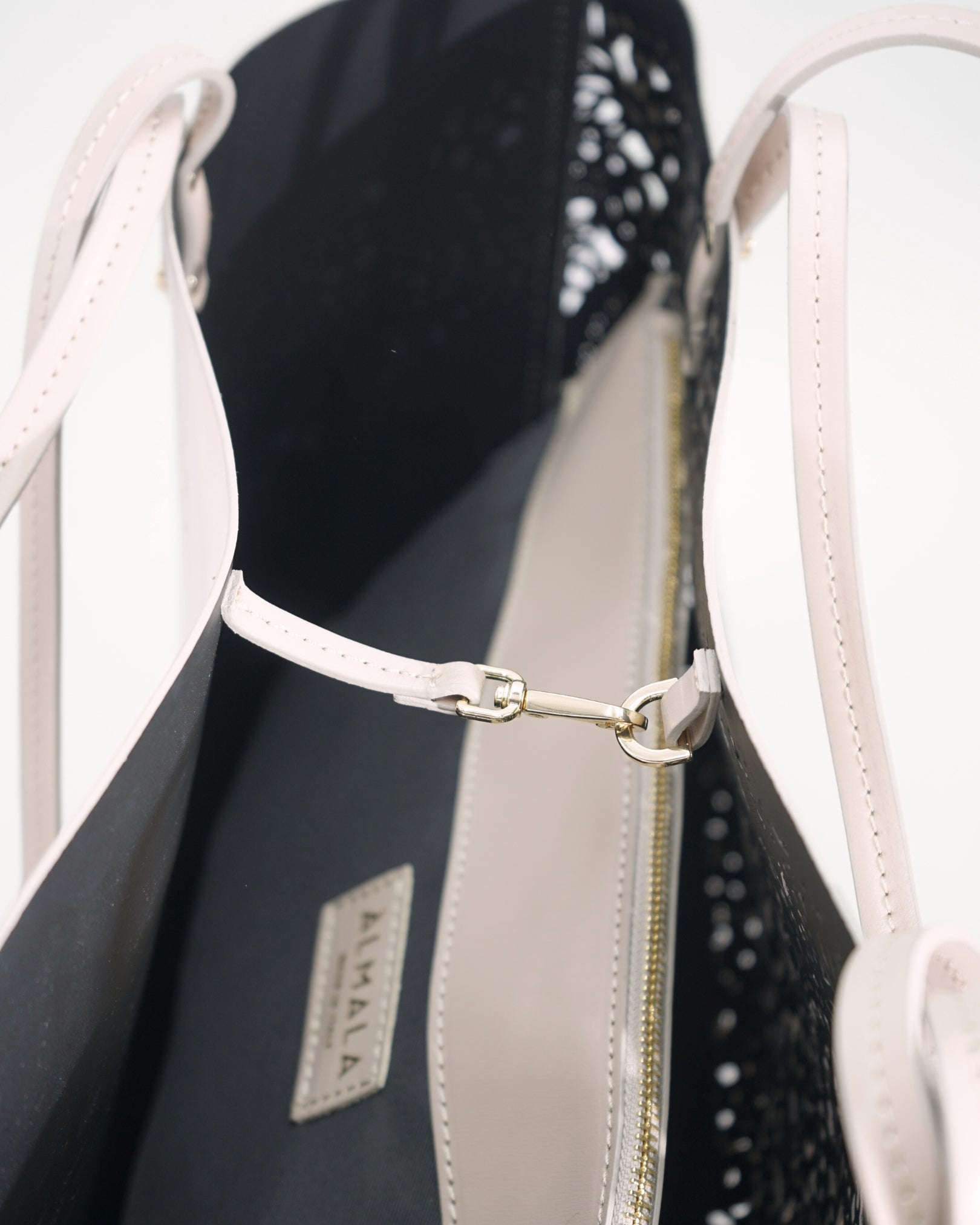 CINDY | LEATHER