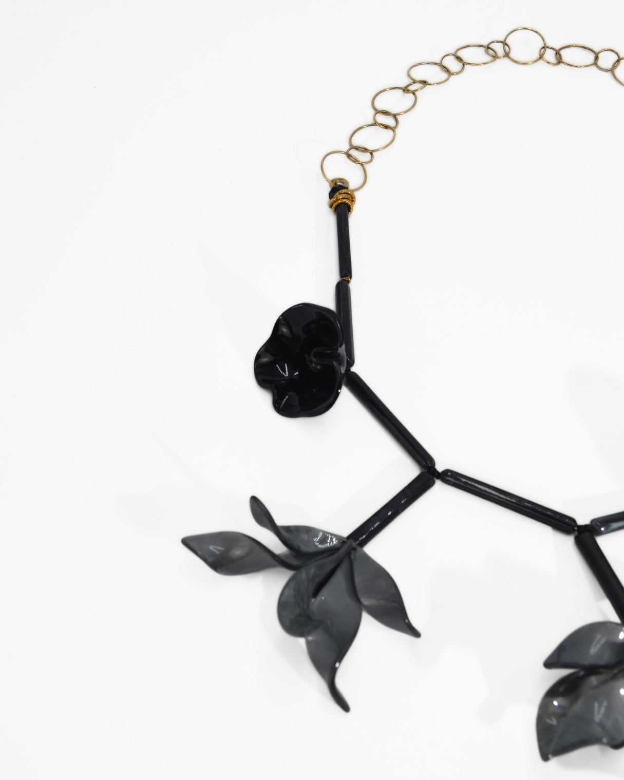 COLLANA FIORE ACETATE | NERO