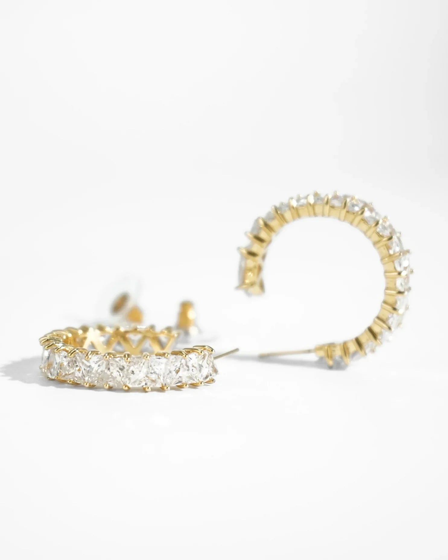 ORECCHINO STRASS