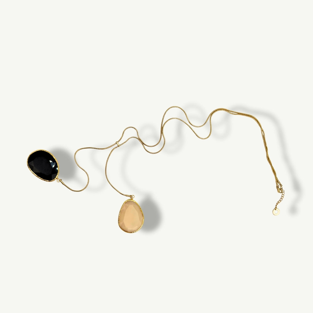 QUARTZ NECKLACE