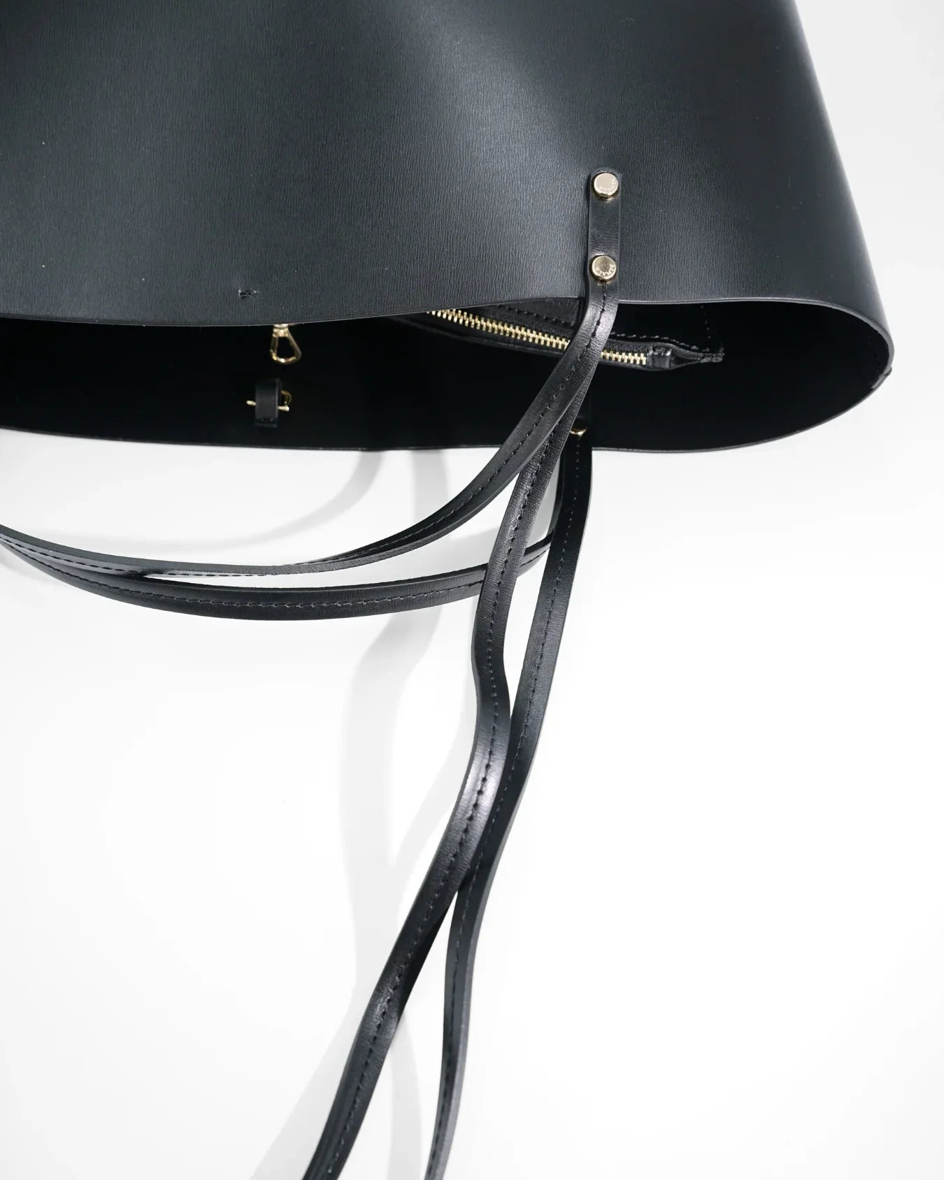 SHOPPING LIV | NERO