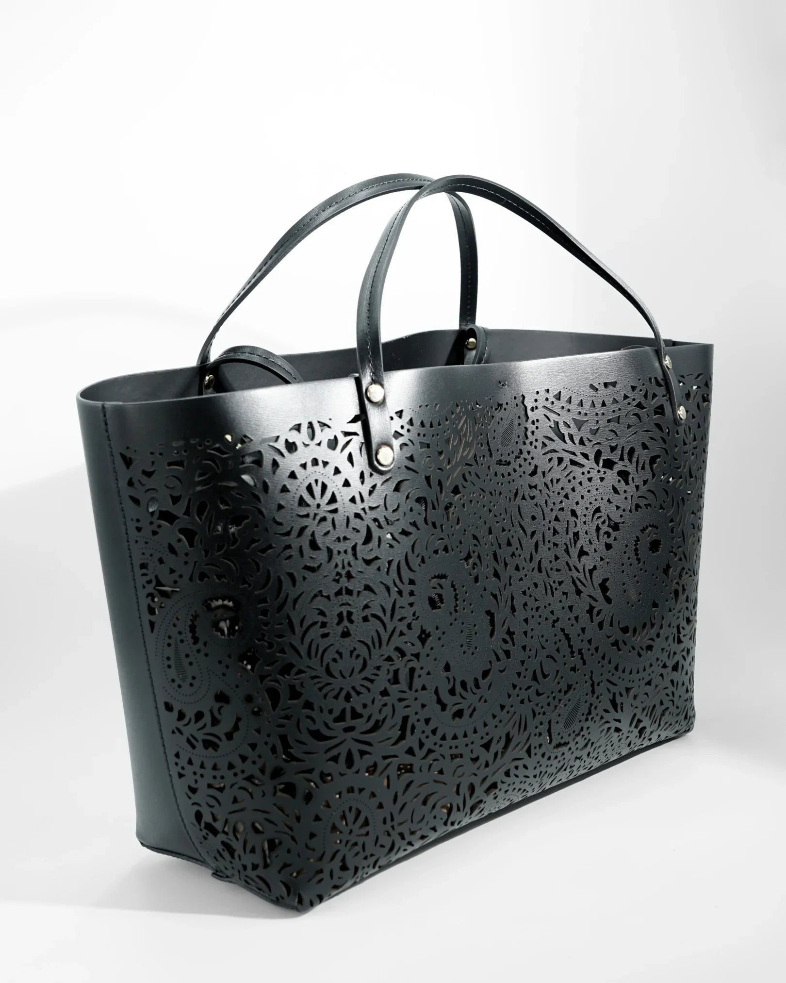 SHOPPING LIV LASERATA | NERO