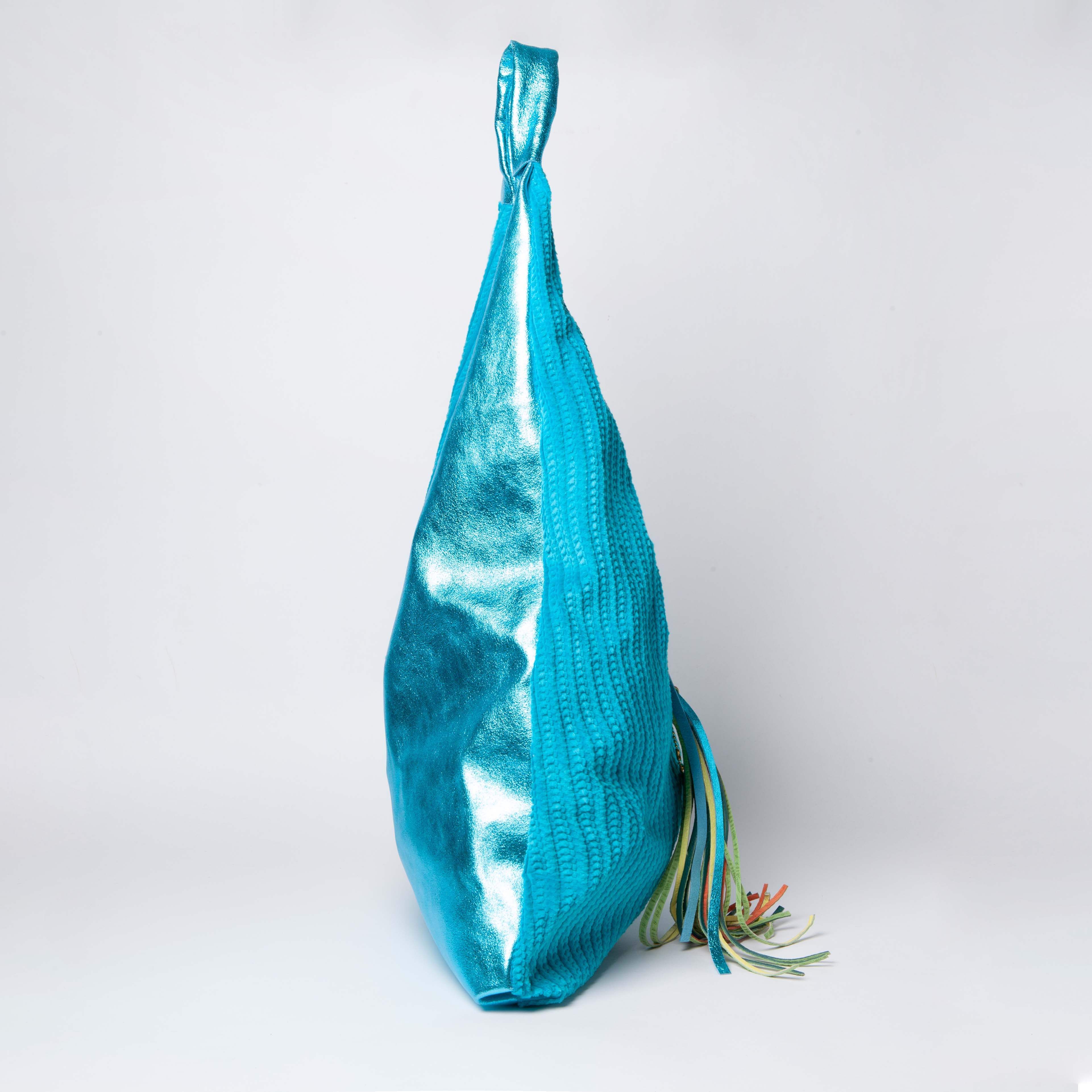 LES SACS CHENILLE